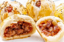 Bánh bao xá xíu nướng Đài Loan