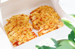 Bánh mì xúc xích Hàn Quốc